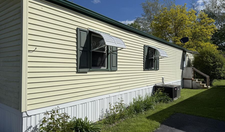 1034 Rosewood Dr, Altoona, PA 16601 - 2 Beds, 1 Bath