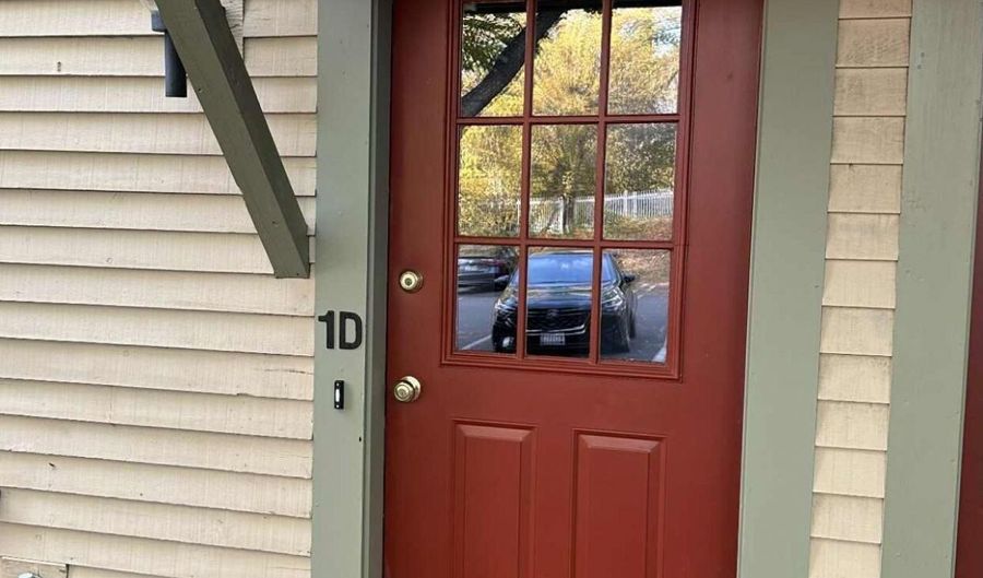 250 Husson Ave 1D, Bangor, ME 04401 - 3 Beds, 2 Bath