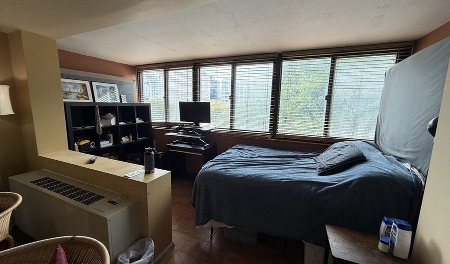 9 Hawthorne Place 4B, Boston, MA 02114 - 0 Beds, 1 Bath