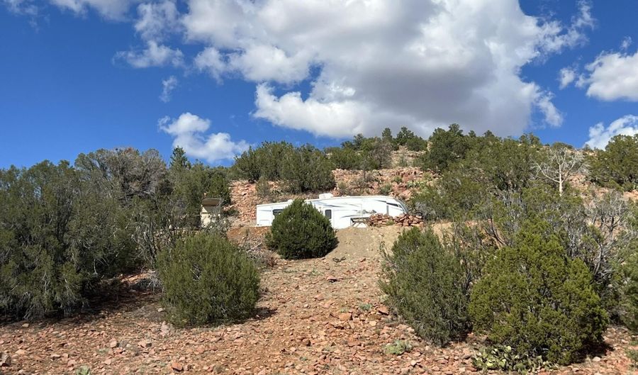 296 Quartz Hill Rd, Ash Fork, AZ 86320 - 0 Beds, 0 Bath