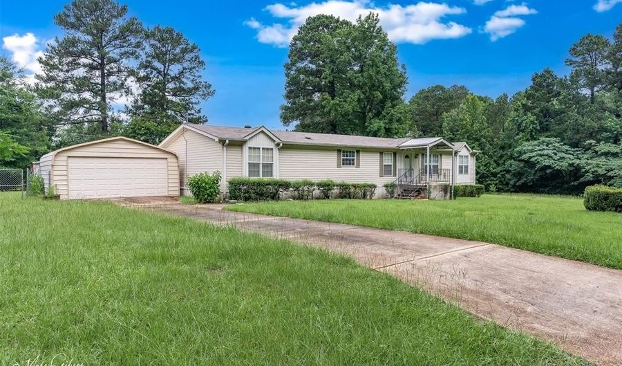 6772 Greenway Ave, Shreveport, LA 71119 - 4 Beds, 2 Bath