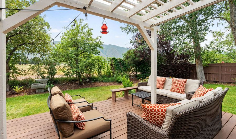 755 Hearthstone Dr, Basalt, CO 81621 - 4 Beds, 3 Bath