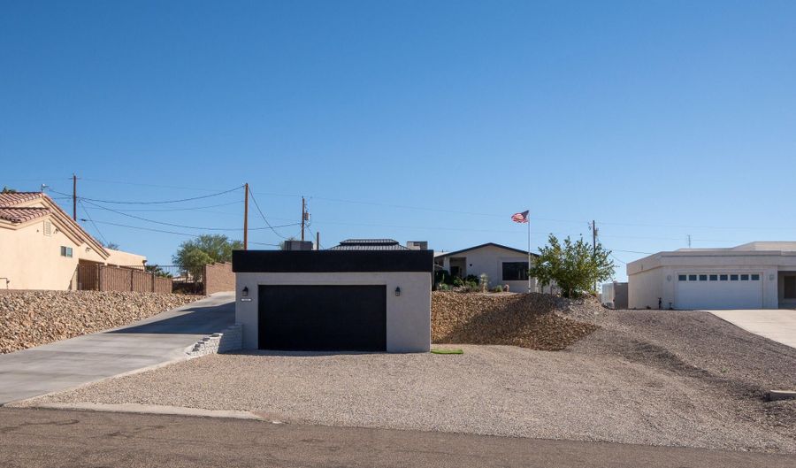 3810 Texoma Dr, Lake Havasu City, AZ 86404 - 3 Beds, 2 Bath