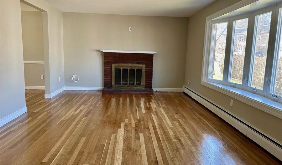 349 Lagrange St, Boston, MA 02132 - 4 Beds, 2 Bath