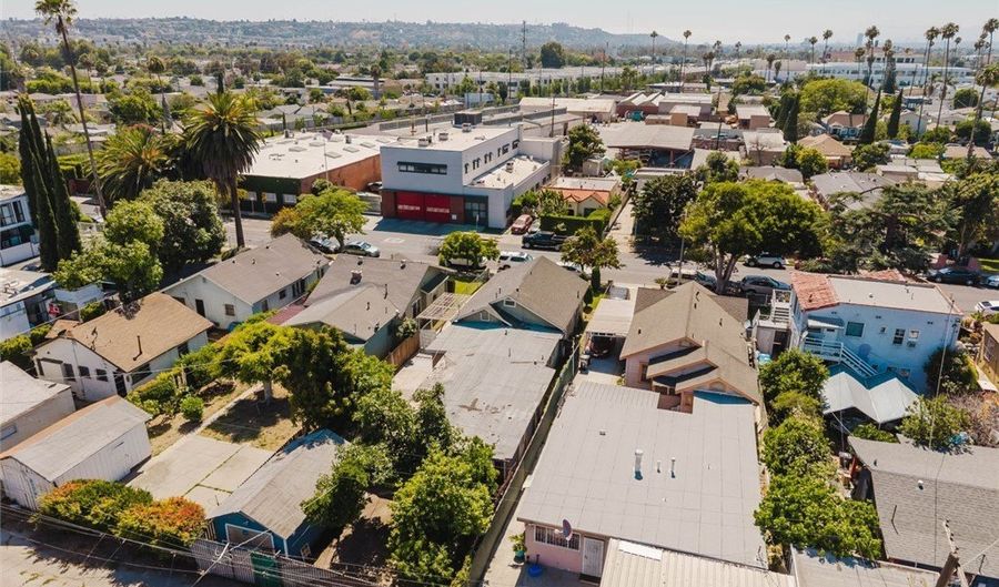 3650 7th Ave, Los Angeles, CA 90018 - 3 Beds, 2 Bath