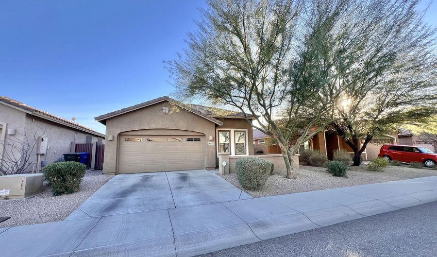 4123 E Roy Rogers Rd, Cave Creek, AZ 85331 - 4 Beds, 2 Bath