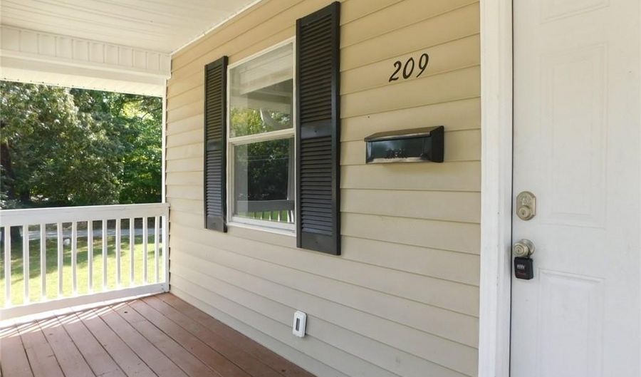 209 Armfield Ave, Asheboro, NC 27203 - 2 Beds, 1 Bath