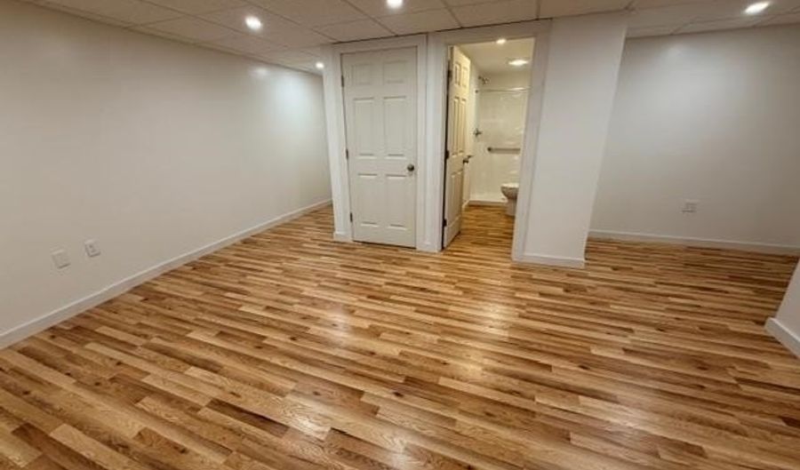 464 Putney Rd, Brattleboro, VT 05301 - 0 Beds, 0 Bath