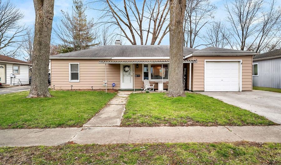 402 E Kankakee River Dr, Wilmington, IL 60481 - 3 Beds, 1 Bath