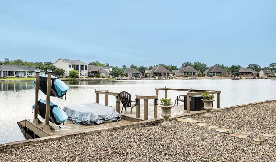 5 Utrera Ln, Hot Springs Village, AR 71909 - 3 Beds, 3 Bath