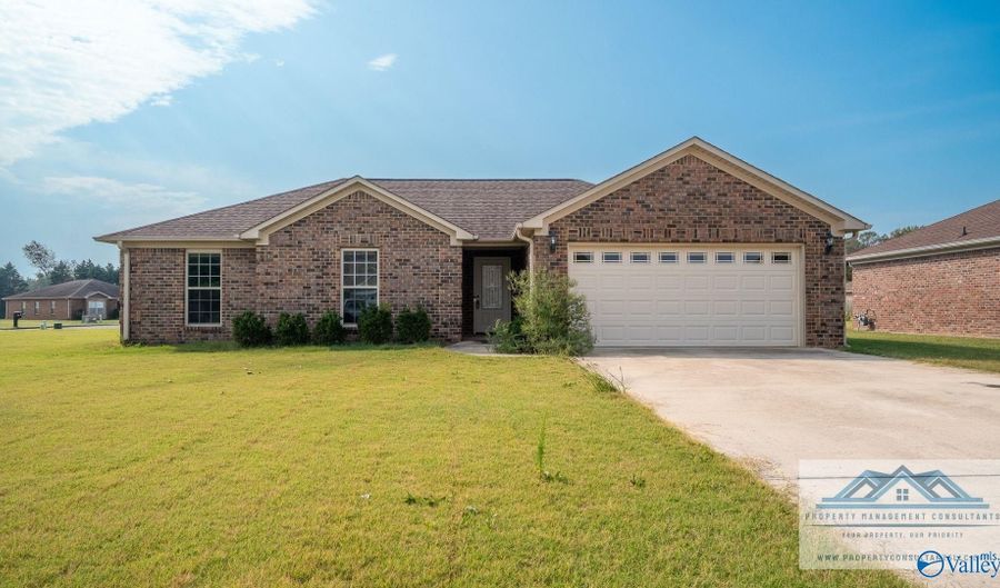 19227 Racheals Loop, Athens, AL 35611 - 3 Beds, 2 Bath