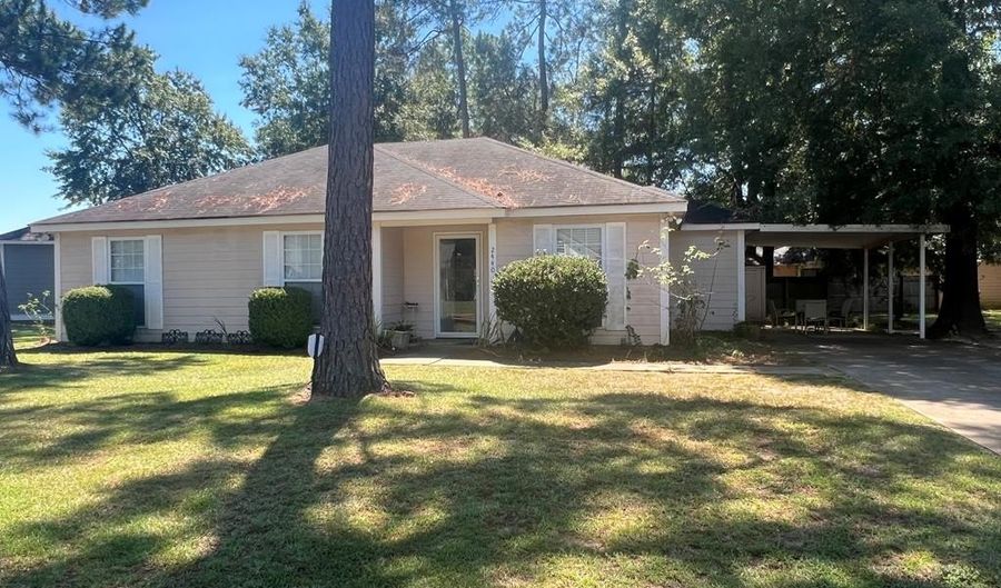 2440 BASSFORD Ln, Albany, GA 31707 - 3 Beds, 2 Bath