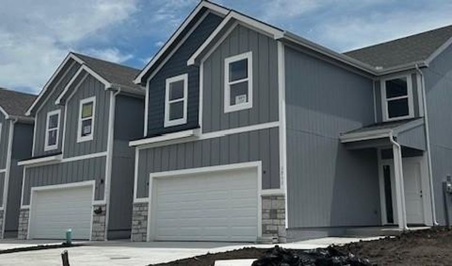 1771 Grayhawk Dr, Basehor, KS 66007 - 3 Beds, 3 Bath