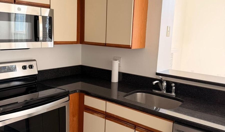 15724 EASTHAVEN Ct 701, Bowie, MD 20716 - 2 Beds, 2 Bath