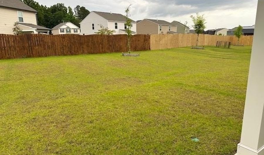 94 Carriagebrook Cir, Camden, SC 29020 - 4 Beds, 3 Bath