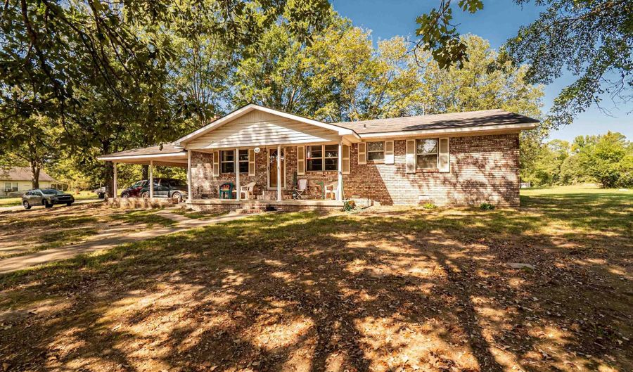 407 Grand Ave, Banks, AR 71631 - 3 Beds, 2 Bath