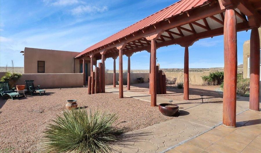 4 Canyon Dr, Canoncito, NM 87026 - 6 Beds, 6 Bath