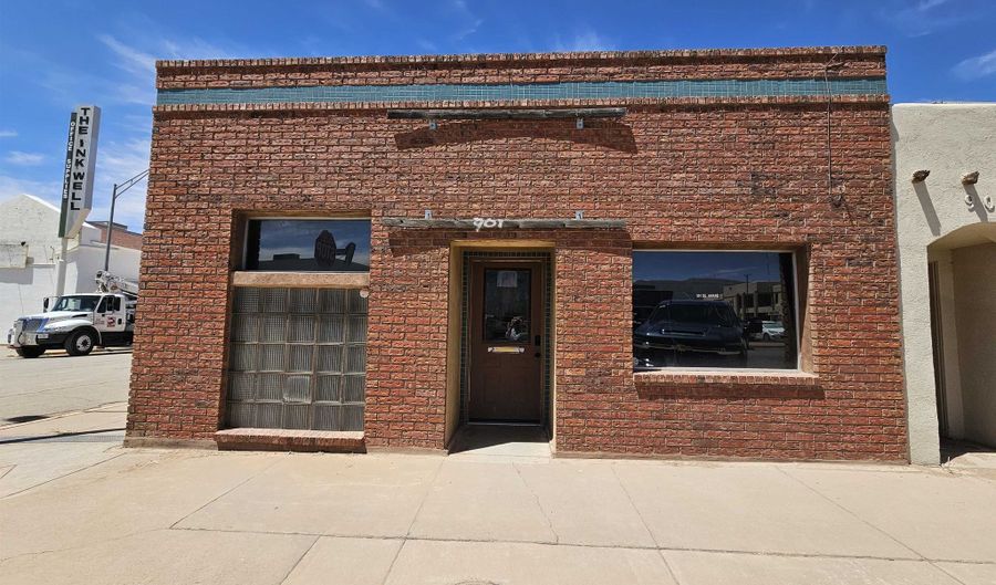 901 Delaware Ave, Alamogordo, NM 88310 - 0 Beds, 0 Bath