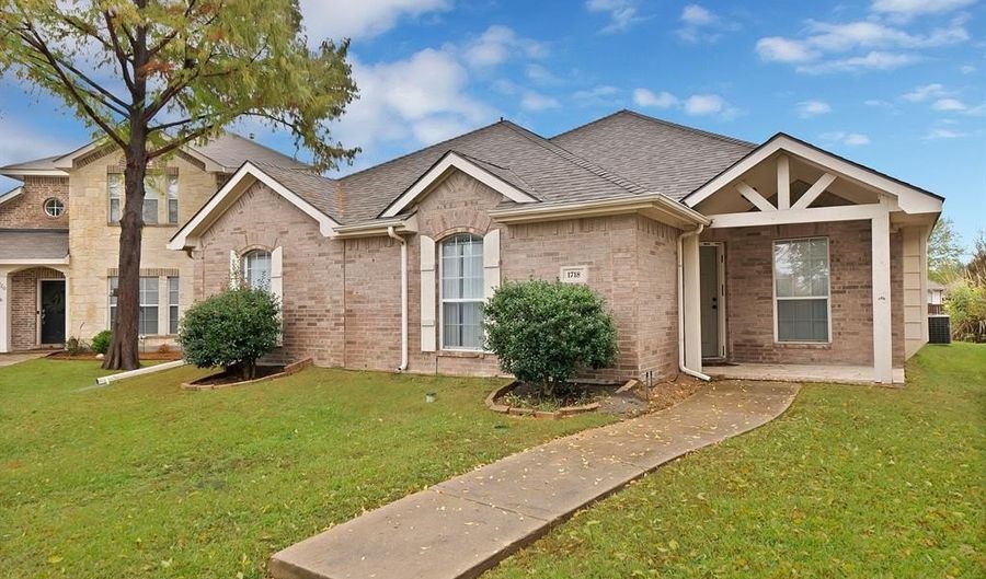 1718 Briarhollow Dr, Allen, TX 75002 - 3 Beds, 2 Bath