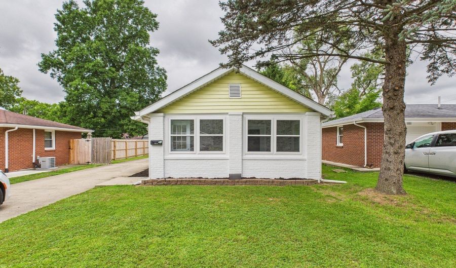 1223 Fairfax St, Anderson, IN 46012 - 2 Beds, 1 Bath