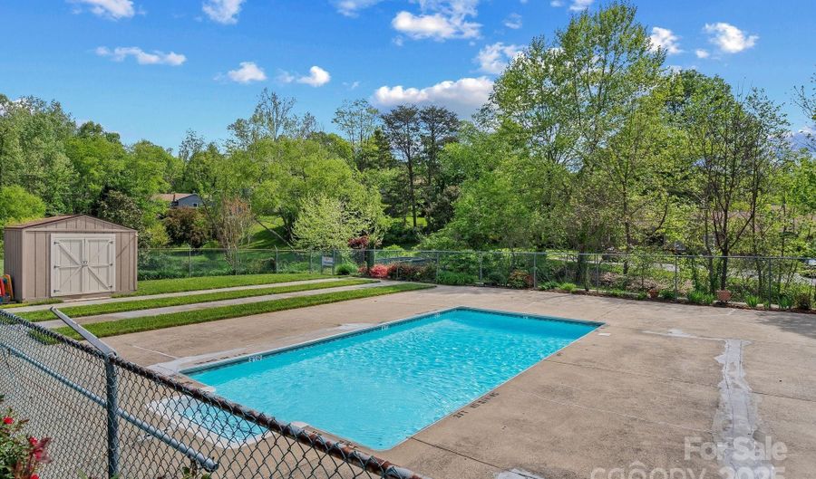 4- B HedgeRose Ct, Asheville, NC 28805 - 3 Beds, 2 Bath