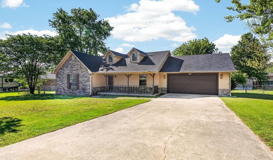 2101 Kamak Dr, Beebe, AR 72012 - 3 Beds, 2 Bath