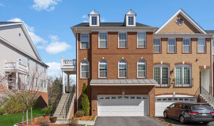 43245 MITCHAM Sq, Ashburn, VA 20148 - 3 Beds, 4 Bath