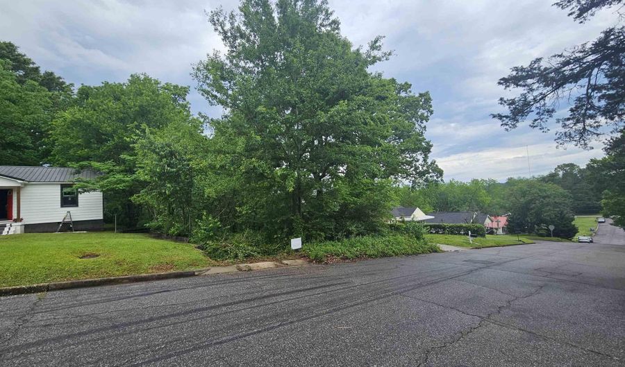 3026 GURNEE Ave 3, Anniston, AL 36201 - 0 Beds, 0 Bath