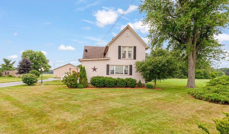 3224 Sand Crk, Adrian, MI 49221 - 4 Beds, 2 Bath