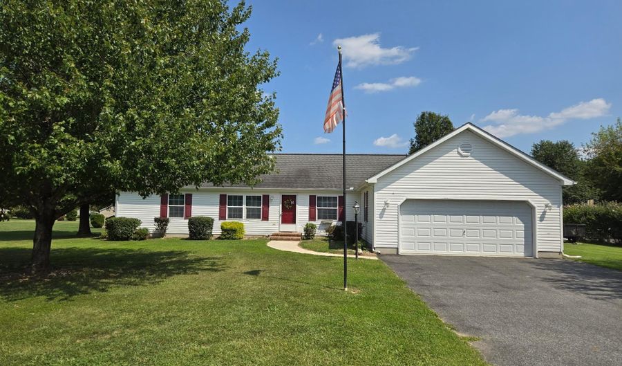 43 RIDING WOOD Ln, Camden Wyoming, DE 19934 - 3 Beds, 2 Bath