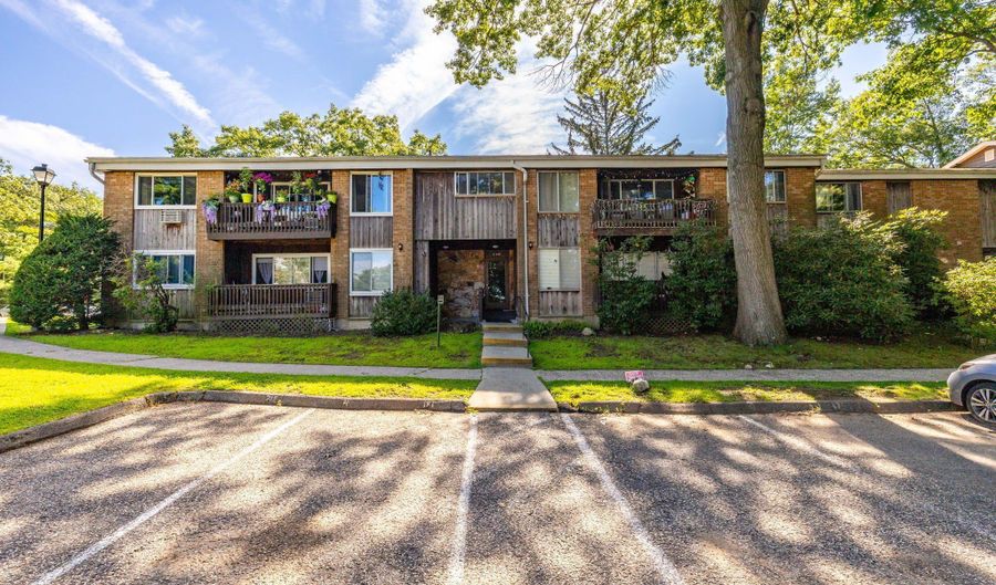 200 Woodmont Ave 98, Bridgeport, CT 06606 - 1 Beds, 1 Bath