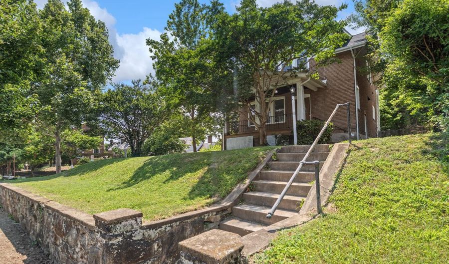 7200 8TH St NW, Washington, DC 20012 - 3 Beds, 2 Bath