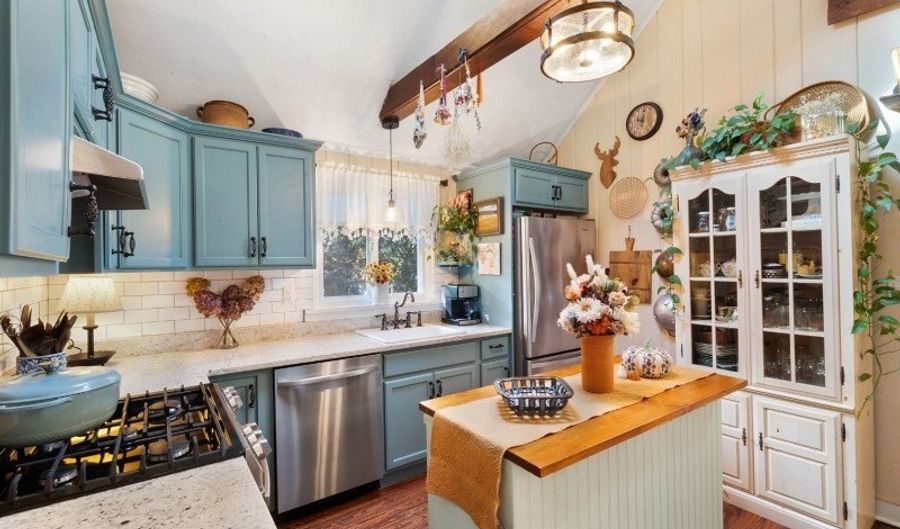 18 Muscotah Rd, Alloway, NJ 07422 - 3 Beds, 1 Bath