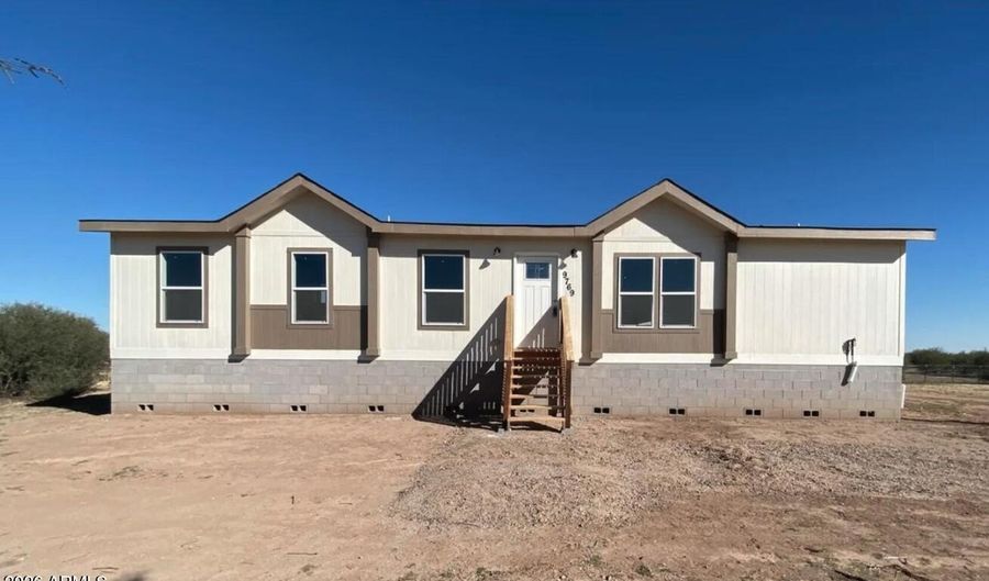 9769 S THORNTON Rd, Casa Grande, AZ 85193 - 3 Beds, 4 Bath