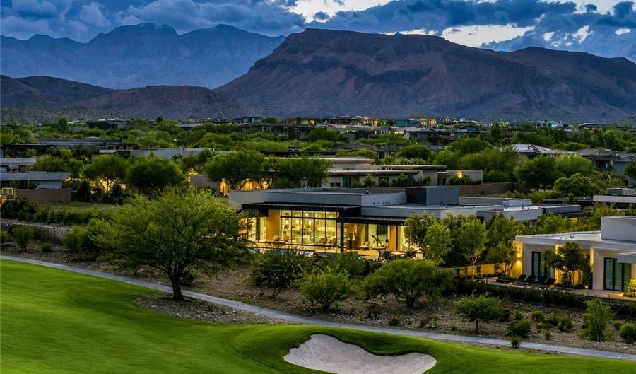43 Crested Cloud Way, Las Vegas, NV 89135 - 5 Beds, 7 Bath