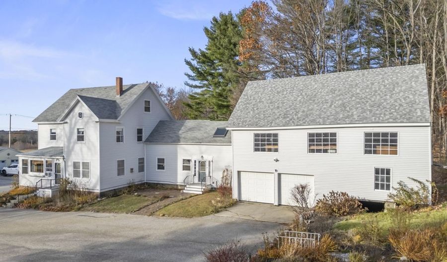 730 Beech Hill Rd, Auburn, ME 04210 - 4 Beds, 2 Bath
