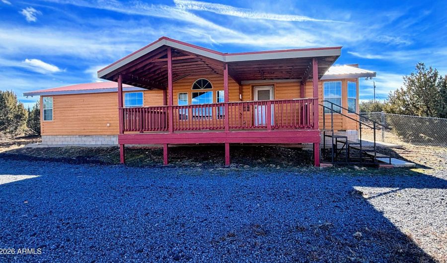 111 County Rd 8015, Concho, AZ 85924 - 3 Beds, 2 Bath