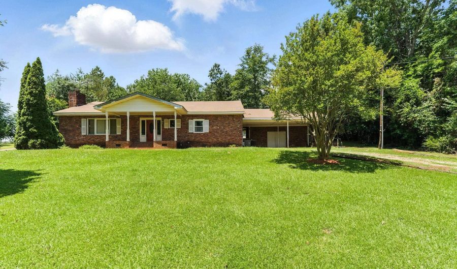 3091 Summerland Hwy, Leesville, SC 29070 - 2 Beds, 2 Bath