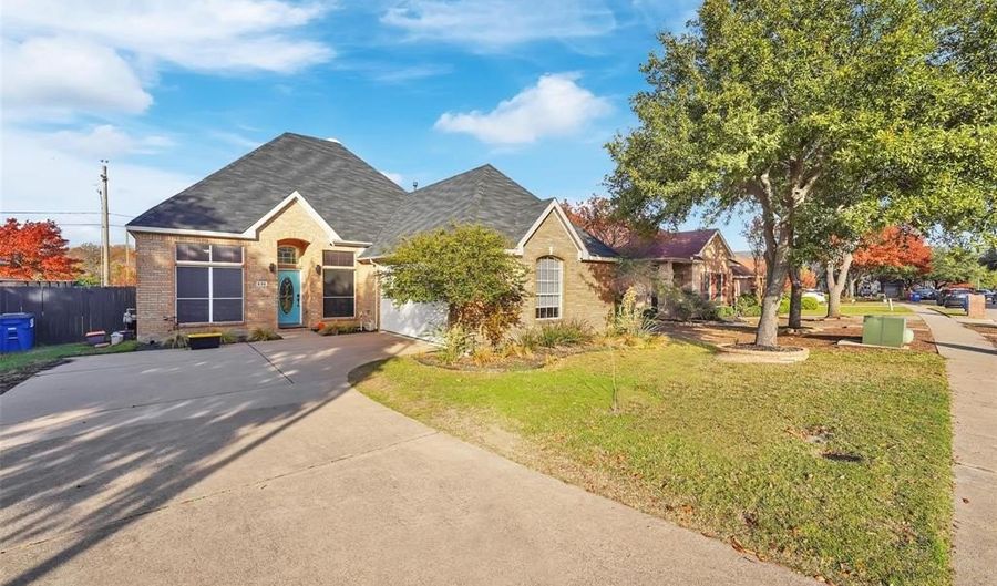 636 Huntington Ln, Allen, TX 75002 - 4 Beds, 2 Bath