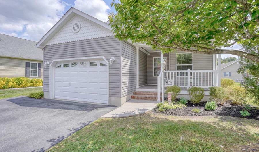 106 FOXTAIL Ln 32, Magnolia, DE 19962 - 2 Beds, 2 Bath