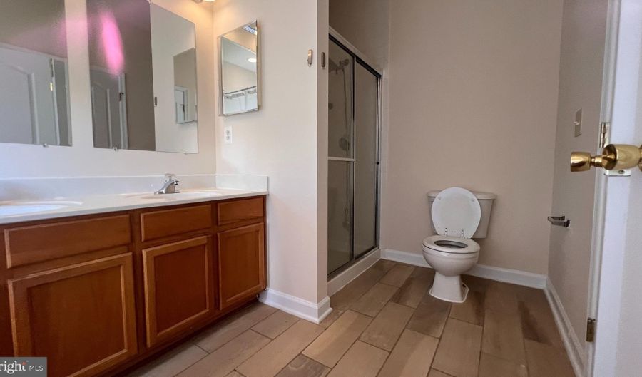 7678 AUDUBON MEADOW Way, Alexandria, VA 22306 - 3 Beds, 4 Bath