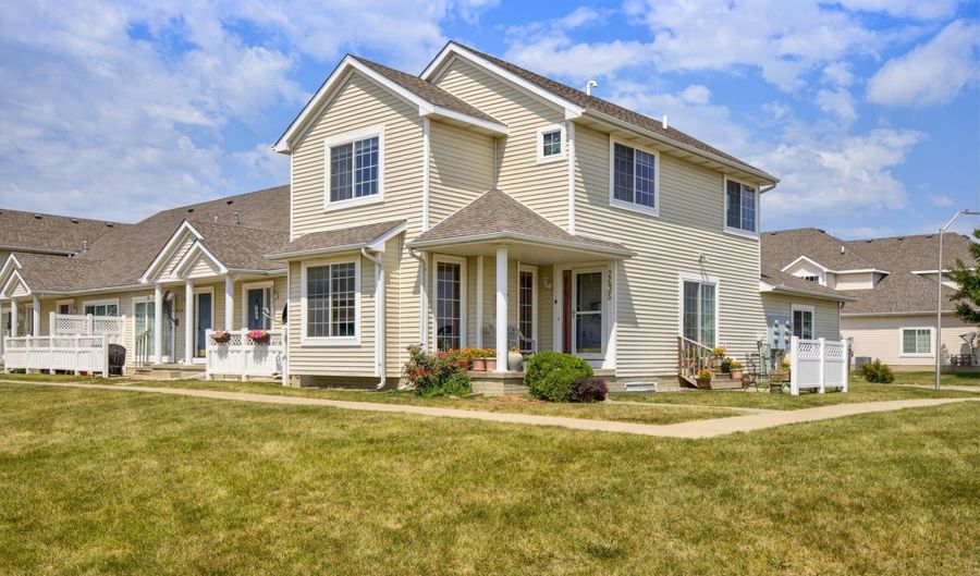 2635 NW Heritage Ave, Ankeny, IA 50023 - 3 Beds, 3 Bath