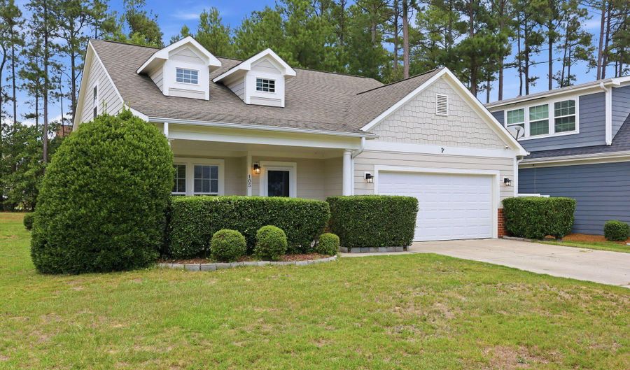 105 Moultrie Ln, Aberdeen, NC 28315 - 4 Beds, 3 Bath