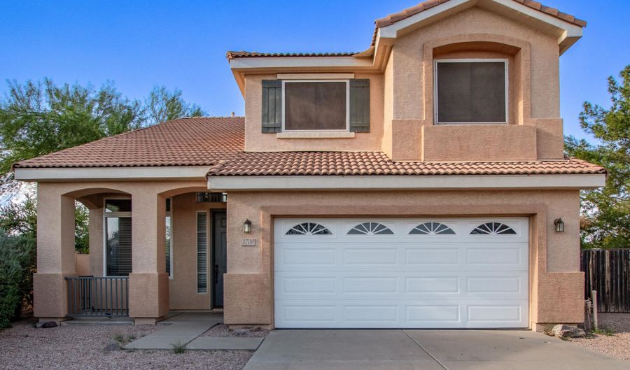 1700 S NAVAJO Way, Chandler, AZ 85286 - 3 Beds, 3 Bath