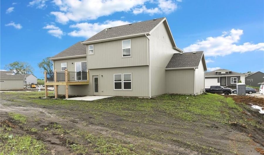 1640 Grayhawk Dr, Basehor, KS 66007 - 3 Beds, 2 Bath
