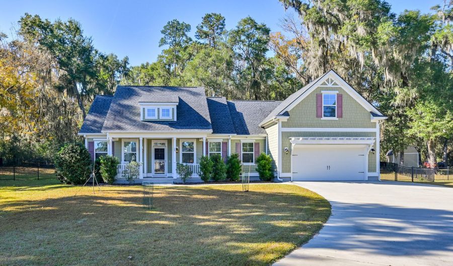 20 Sand Piper Dr, Beaufort, SC 29907 - 4 Beds, 3 Bath