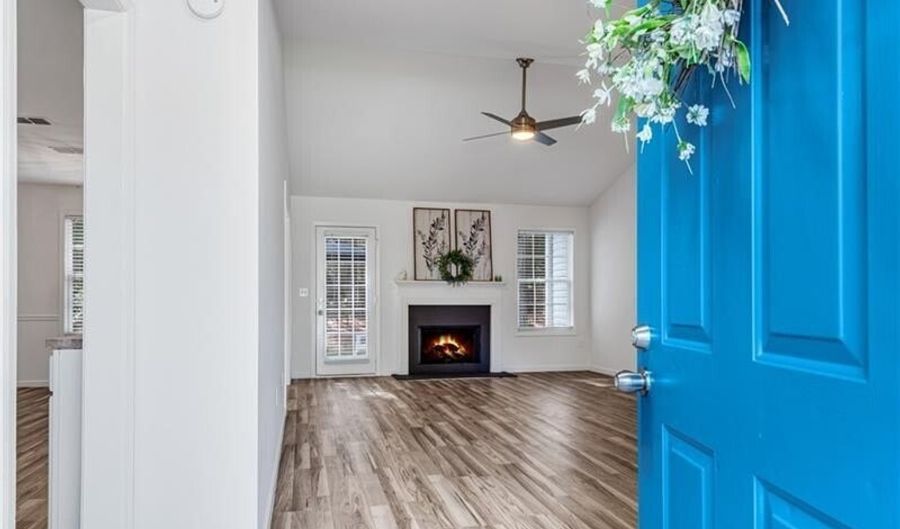 125 Pine Ridge Trce, Athens, GA 30605 - 3 Beds, 2 Bath