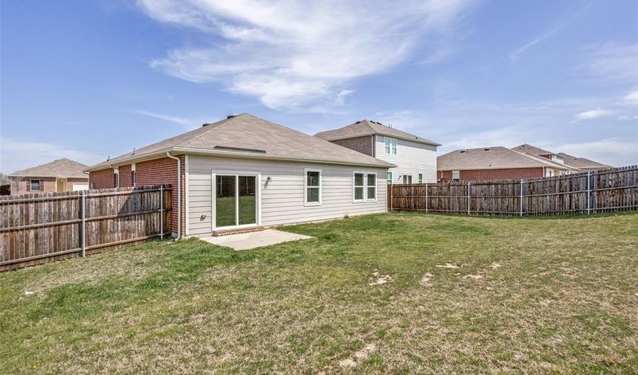 821 Cherry Blossom St, Anna, TX 75409 - 3 Beds, 2 Bath