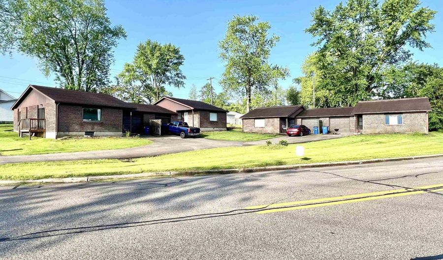 520-526 5th St, Bedford, IN 47421 - 8 Beds, 4 Bath