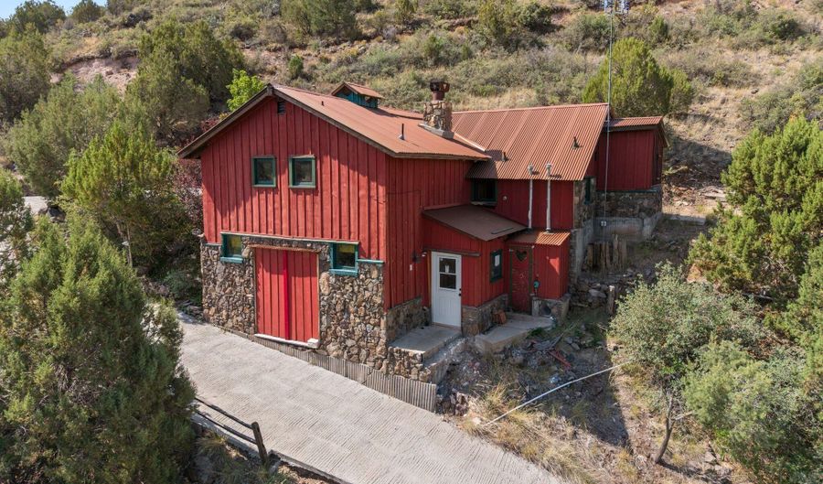 26580 E Tarantula Trl, Camp Verde, AZ 86322 - 2 Beds, 2 Bath